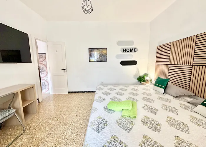 Гостевой дом La Laja 4 *